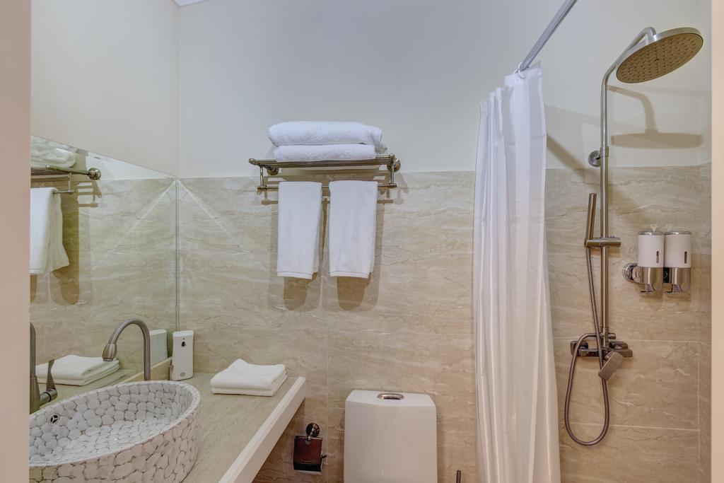 Well Sleep Hotel Almaty Phòng bức ảnh